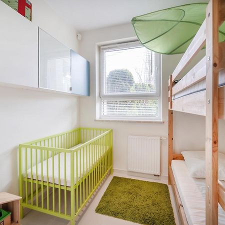 Apartament Rodzinny Family Garden Jastrzębia Góra Extérieur photo