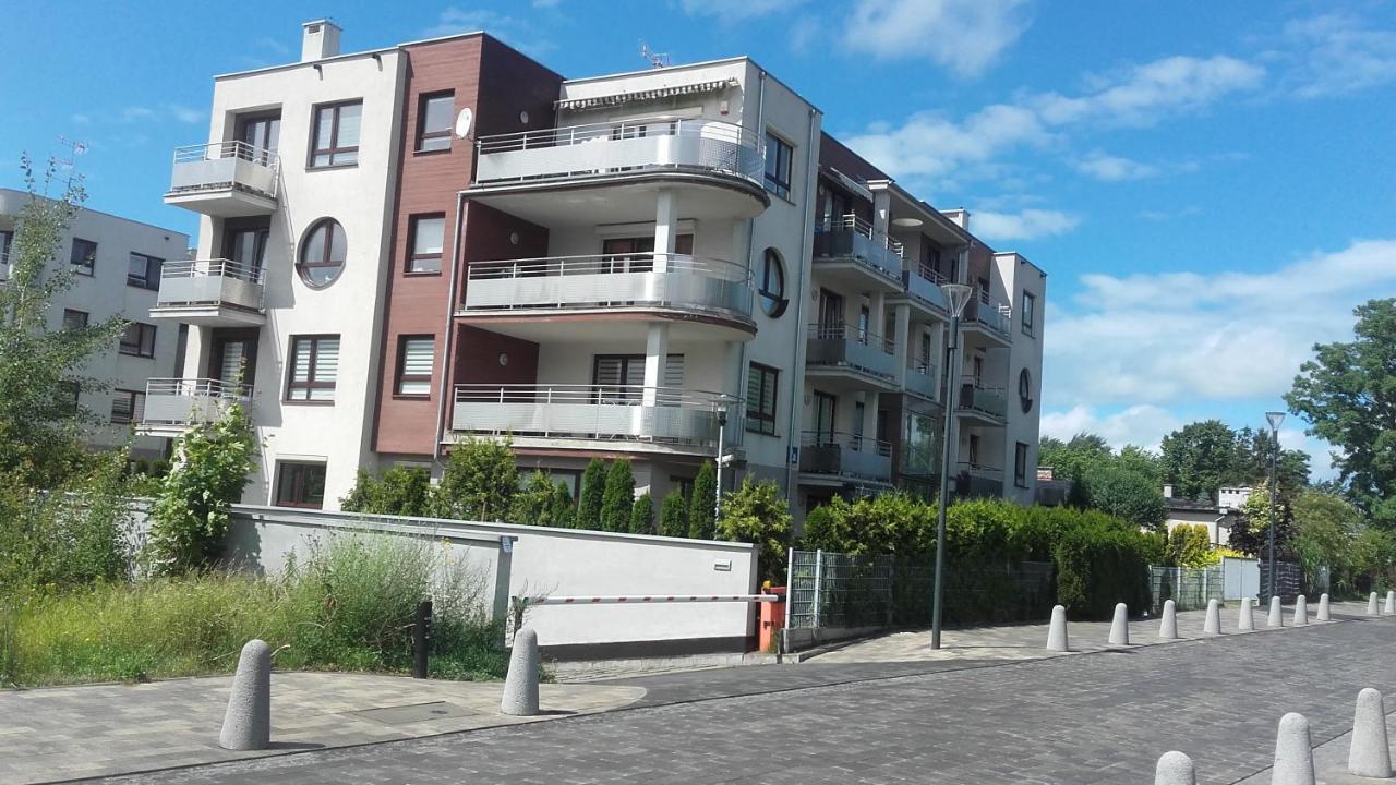 Apartament Rodzinny Family Garden Jastrzębia Góra Extérieur photo