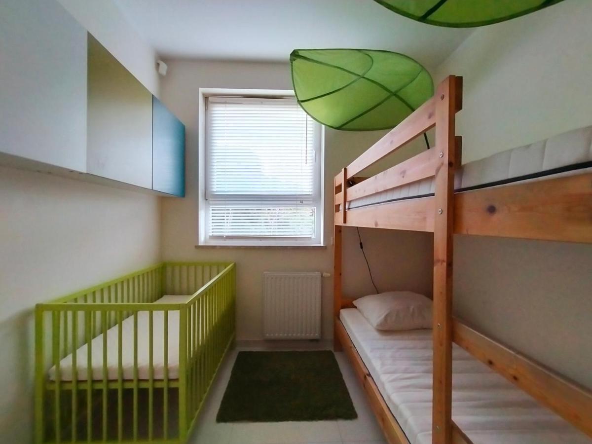 Apartament Rodzinny Family Garden Jastrzębia Góra Extérieur photo